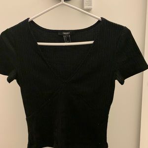 BLACK T SHIRT
